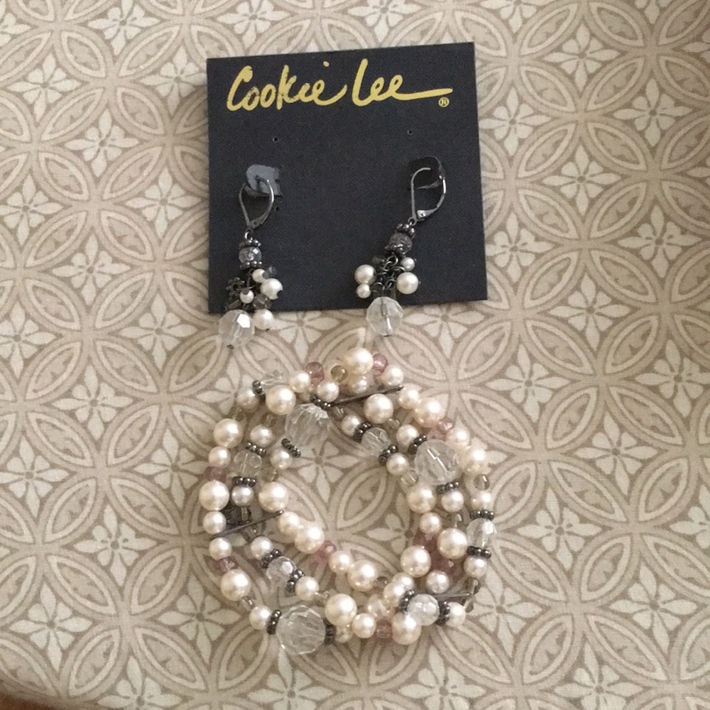 Cookie lee pearl & crystal earrings & bracelet set